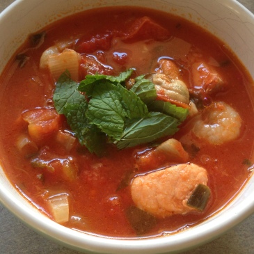 Seafood marinara soup featured image